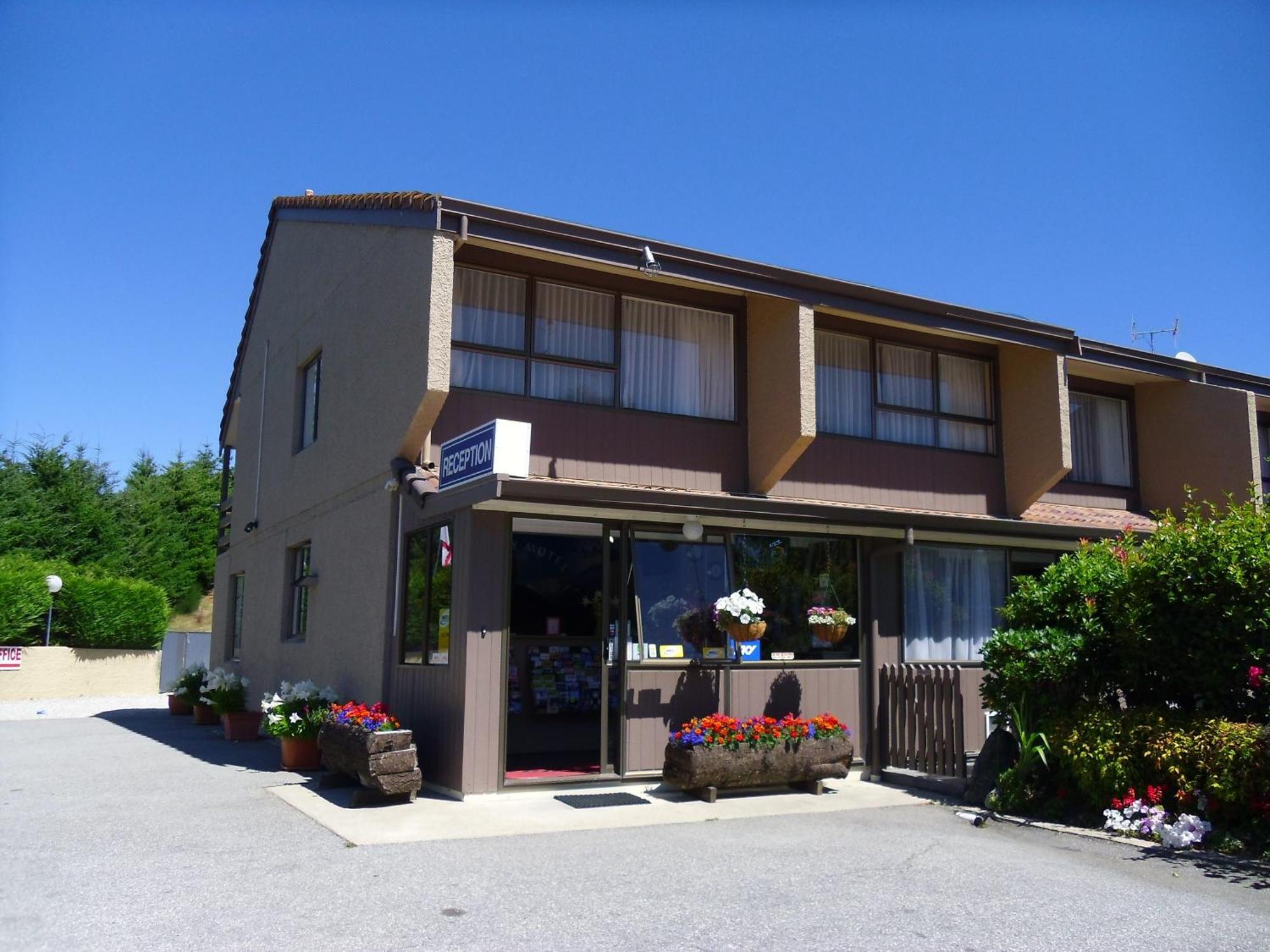Fairway Motel & Apartments Wanaka Zewnętrze zdjęcie