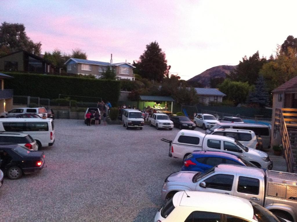 Fairway Motel & Apartments Wanaka Zewnętrze zdjęcie